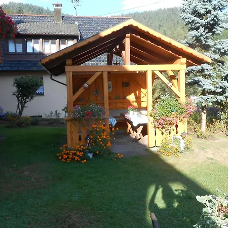 Gaestehaus Schoch-baechle *